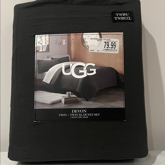 UGG Devon Black Duvet Cover Set - Picture 1 of 2